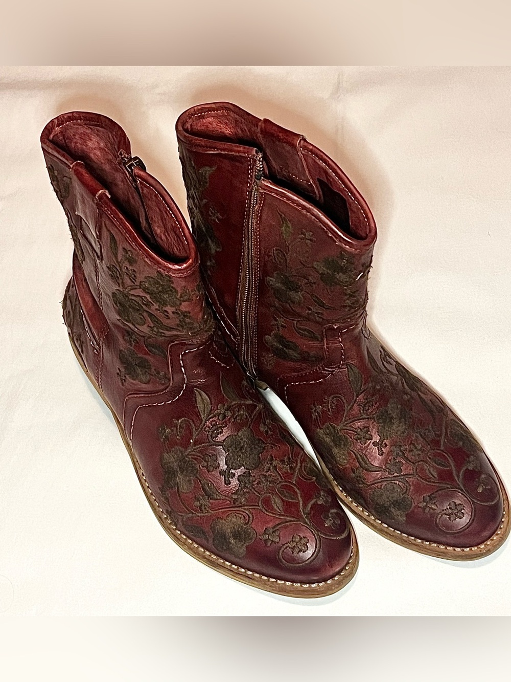 Women’s red leather floral embroidered Taos Privilege Western ankle boots